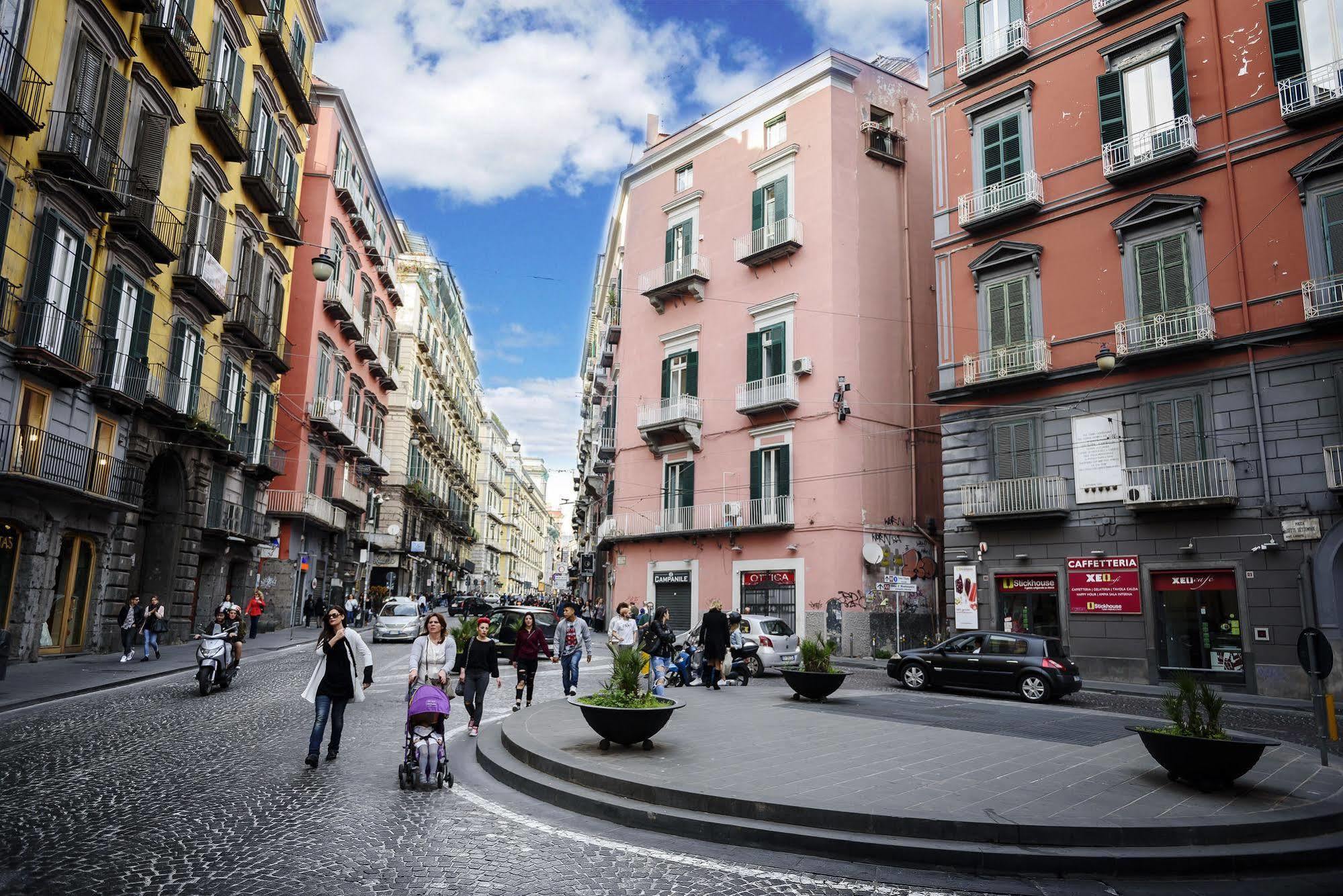 Hotel Le 4 Stagioni Napoli Centro Extérieur photo